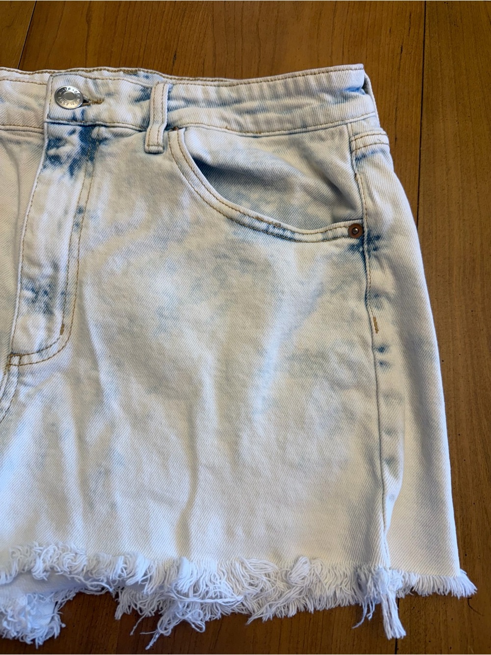 wild fable Light Wash Denim Shorts 12 - Picture 2 of 7